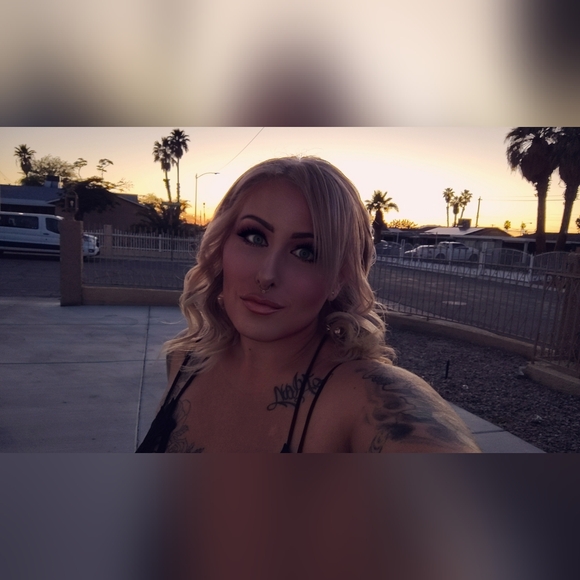 Meet your Posher, Deborah - Picture 4 of 14